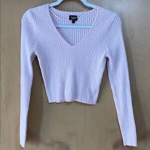 Beverly & Beck Pink Ribbed V-Neck Sweater cropped size small